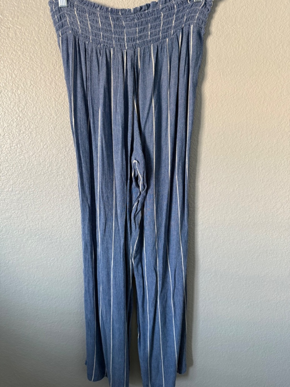 O'Neill Beach/Pool Cover Up Pants - Picture 3 of 3